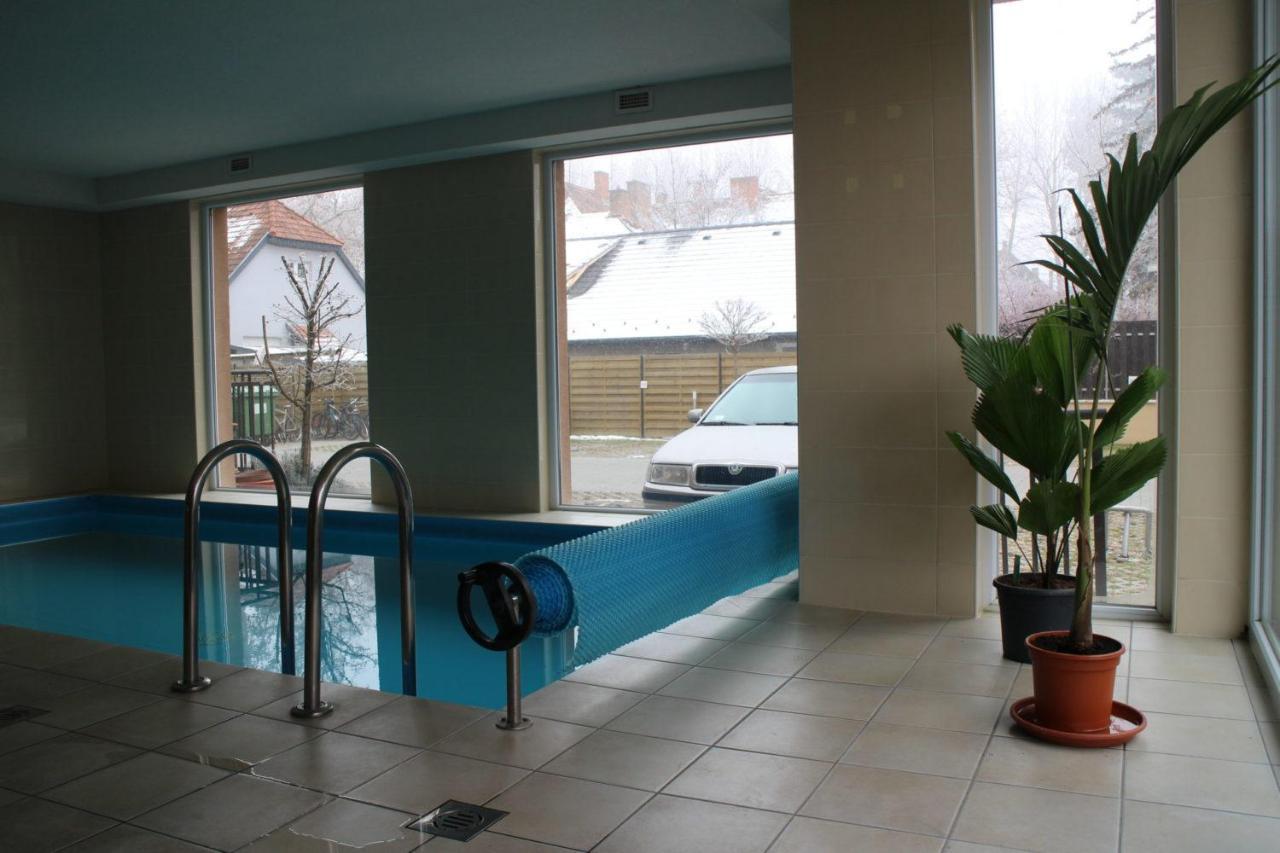 Bamboo Wellness Apartment Siófok Exterior foto