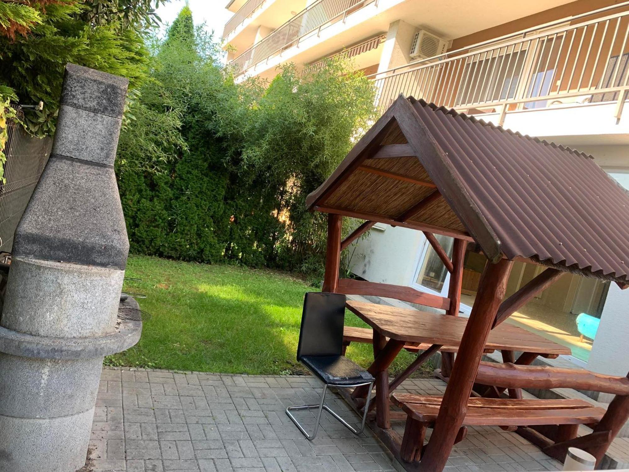 Bamboo Wellness Apartment Siófok Exterior foto