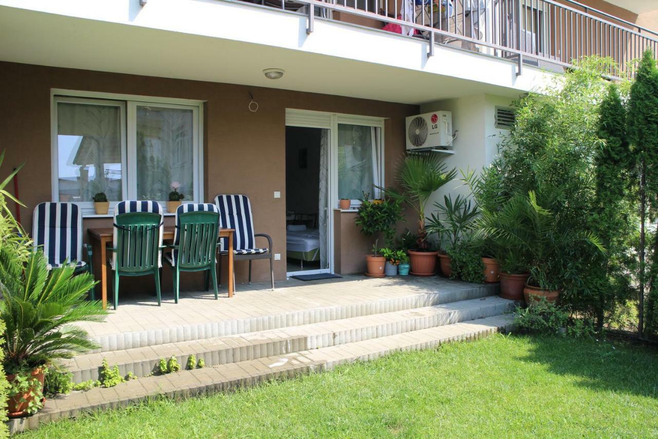 Bamboo Wellness Apartment Siófok Exterior foto